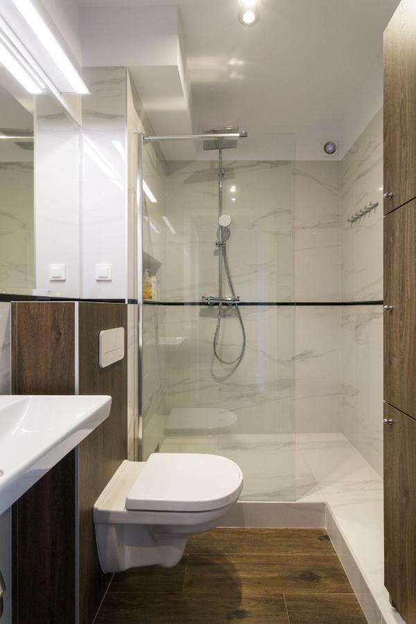 Executive 3 Bedroom Apartament By Your Freedom Varsó Kültér fotó