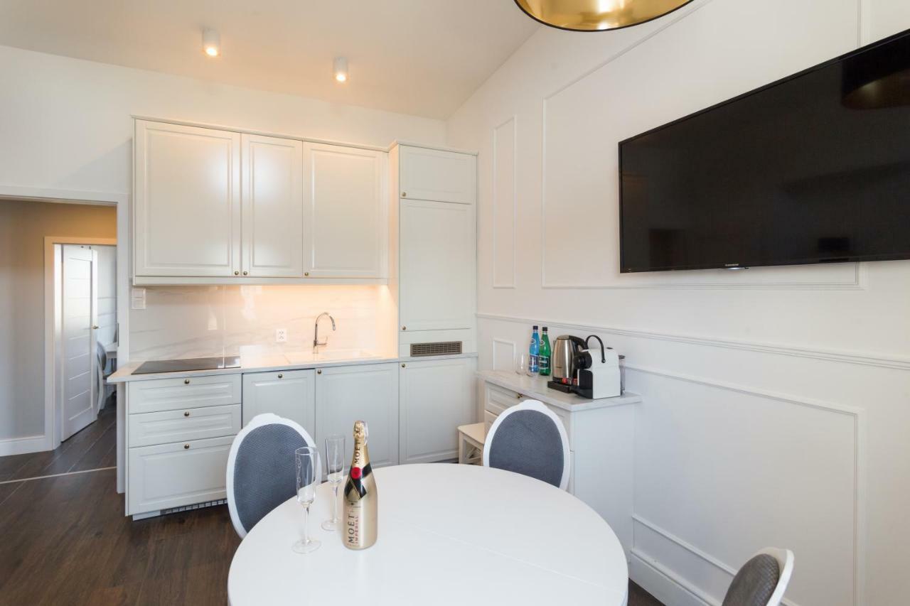 Executive 3 Bedroom Apartament By Your Freedom Varsó Kültér fotó